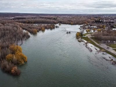 El lunes se registrará un aumento de caudal del río Limay
