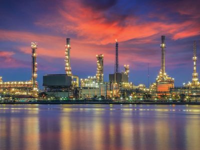 ¡Creció! La industria química y petroquímica mostró un incremento en su producción