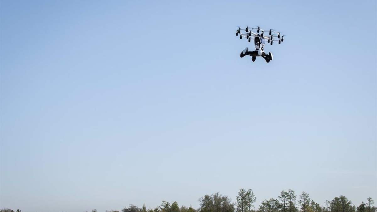 La Fuerza Aérea de Estados Unidos (USAF) confirmó la observación de varios drones no identificados sobre tres bases aéreas británicas entre el 20 y el 22 de noviembre