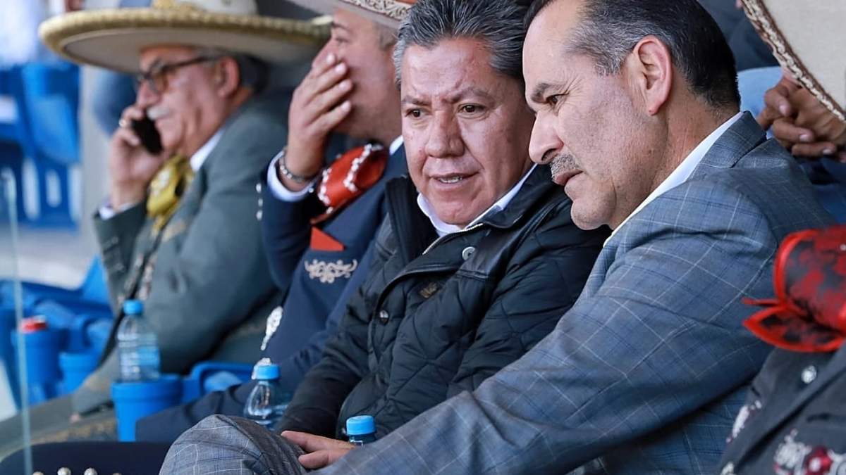Los gobernadores David Monreal de Zacatecas y Martín Orozco de Aguascalientes