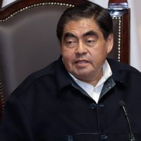 Barbosa compró terreno para construir sede del Congreso a madre del líder de la fracción priista