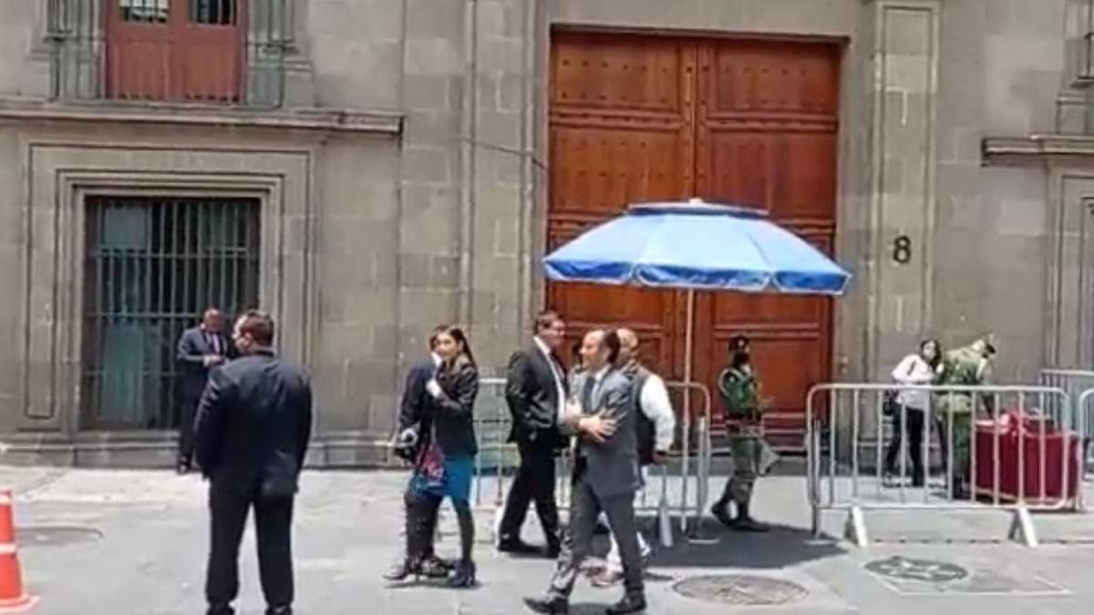 Gobernadores llegan a Palacio Nacional