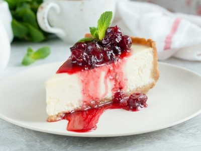Fácil, rápido y muy fresco: receta de cheesecake sin horno para San Valentín