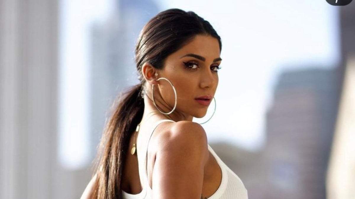 La modelo Deniz Saypinar