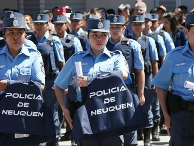 Incorporan nuevos policías para reforzar la seguridad en Neuquén