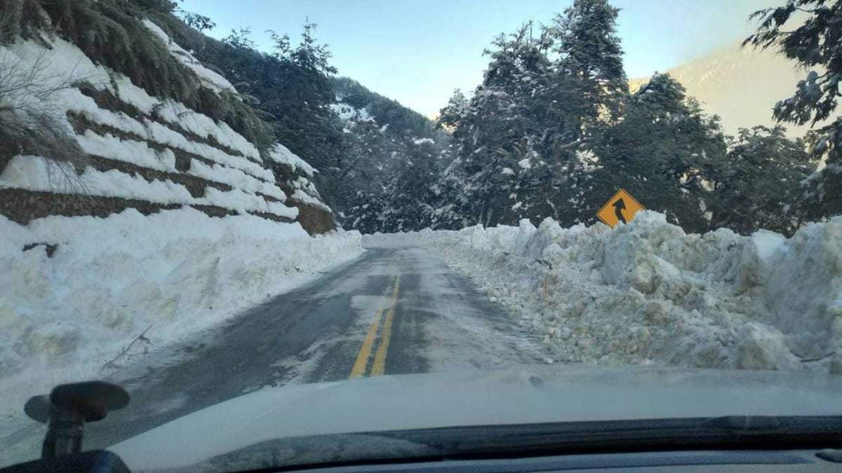 Nevadas sobre ruta 40. Fuente: (Instagram)