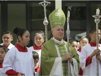 CitizenGO y la Coalición Vida y Familia recaban 48 mil firmas a favor del arzobispo de SLP