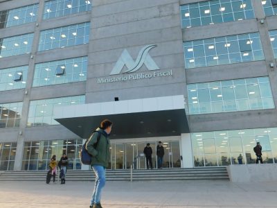 Más de 5 mil personas quieren para ingresar al Ministerio Público