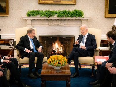 Biden recibe a González Urrutia y ofrece apoyo a proceso democrático en Venezuela