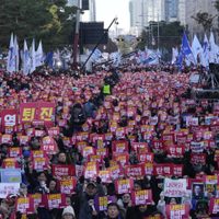 Fracasa moción de juicio político a presidente surcoreano tras boicot de su partido a votación