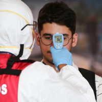 Activaron el protocolo por coronavirus: tenían fiebre y viajaban desde la zona de riesgo