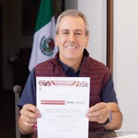 El priista José Chedraui se registra por la candidatura de Morena a la alcaldía de Puebla
