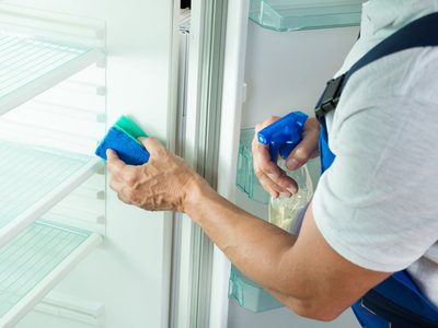 El truco definitivo para limpiar la heladera si querés que dure más y funcione correctamente