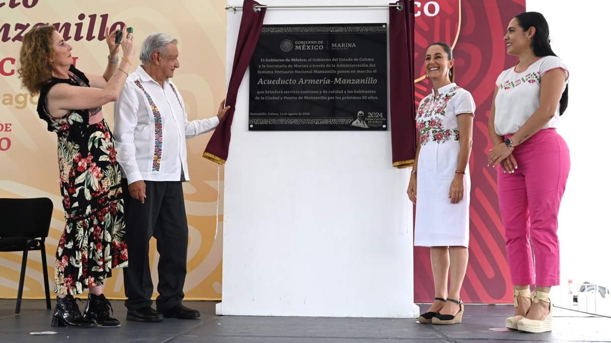 Beatriz Gutiérrez Müller, Andrés Manuel López Obrador, Claudia Sheinbaum e Indira Vizcaíno Silva