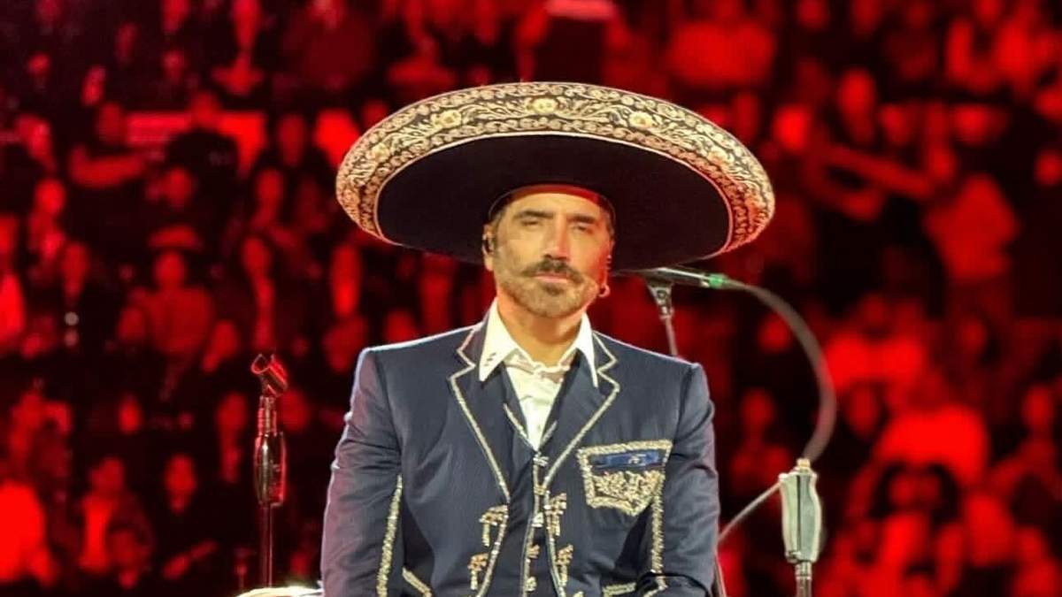 Alejandro Fernández, cantante