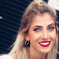 Candela Ruggeri lució bikini y al estirar la prenda inferior... ¡explotó Instagram!