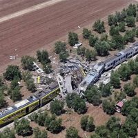 Choque de dos trenes en Italia deja al menos 20 muertos