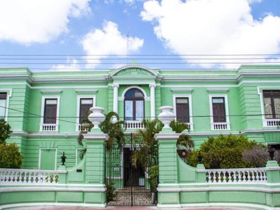 Pasante de medicina se suicida en una clínica de Yucatán