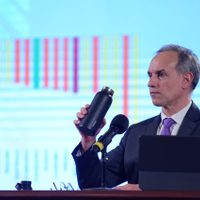 Aplicación de vacuna china en CDMX es ensayo, aclara López-Gatell