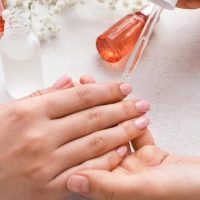 Nail Art: con 1 ingrediente muy común en tu cocina, el secreto para que tu manicura dure más tiempo