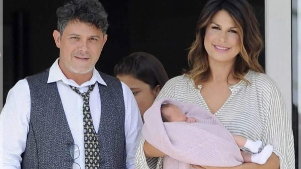 Alejandro Sanz y Raquel Perera. Fuente: (Twitter)