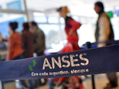 Anses: quiénes cobran beneficios este viernes, 8 de enero