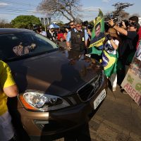 Allanan en Brasil casas de ejecutivos de empacadora brasileña