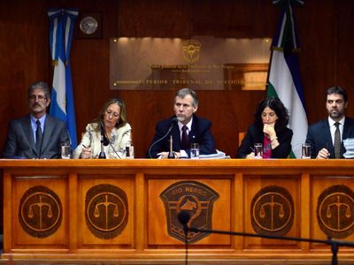 El STJ rechazó un pedido para intervenir en un conflicto mapuche en Cuesta del Ternero