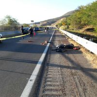 Dejan tres decapitados sobre la autopista del Sol en Guerrero