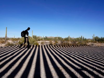 CCE ofrece 35 mil empleos para mexicanos que sean deportados de EU