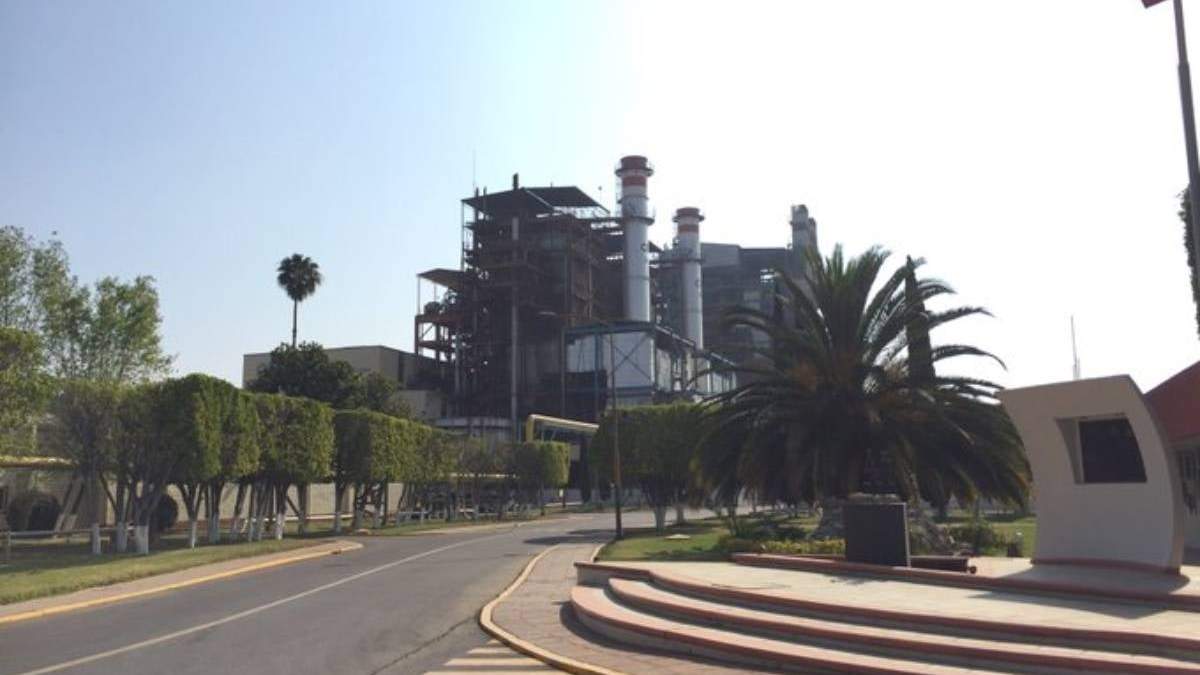La termoeléctrica de la CFE en Salamanca