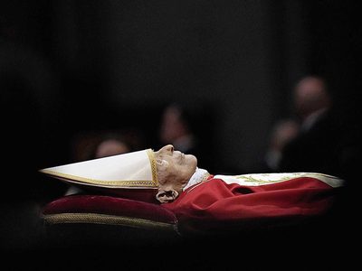 Joseph Ratzinger: fin de una era atípica para la iglesia católica