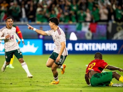 México empató 2-2 ante Camerún en un partido amistoso