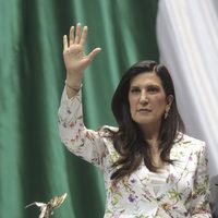 López Rabadán acusa que llevaron acarreados de otros estados a marcha de Morena en Chihuahua