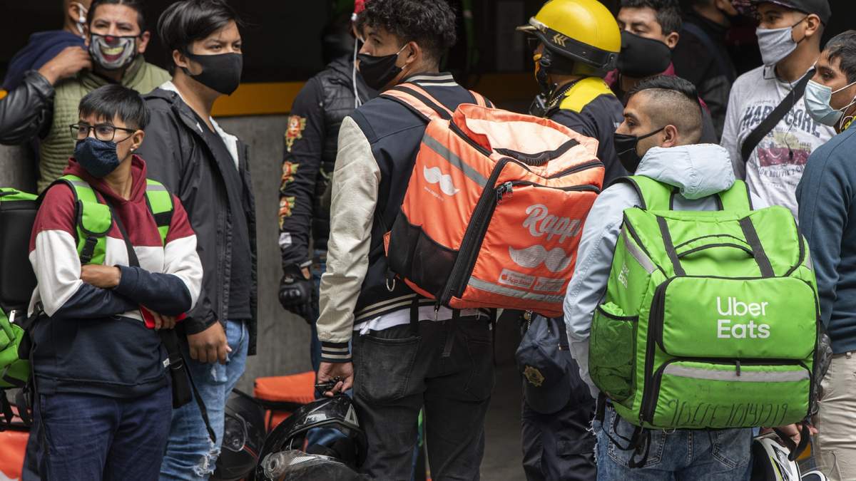 Plataformas digitales. Lucha contra cobro de 2 por ciento