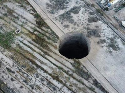 Se abrió un enorme socavón en Atacama: investigan si está relacionado con la actividad minera
