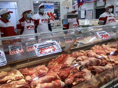 Carne y canasta escolar: los programas que espera lanzar el Gobierno