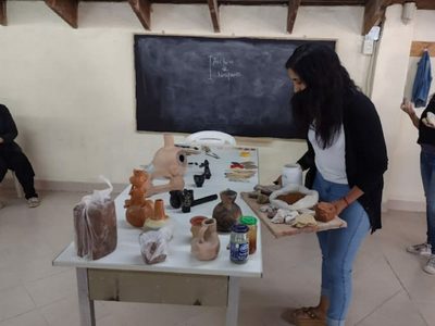 Desarrollan en Zapala un seminario de verano de cerámica
