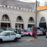 Tiktoker denuncia que extorsionadores robaron 60 mil pesos de su cuenta de Banco Azteca (Video)
