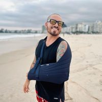 Fede Bal vuelve al trabajo con una original compañera