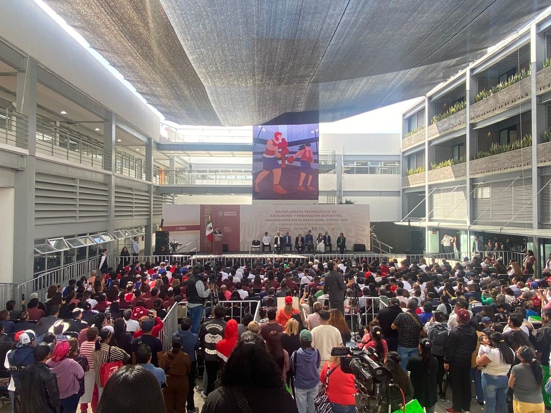 Inauguración del Bachillerato Tecnológico de Educación y Promoción Deportiva en Tepito, AMLO, 12 de febrero de 2024. Foto Germán Canseco