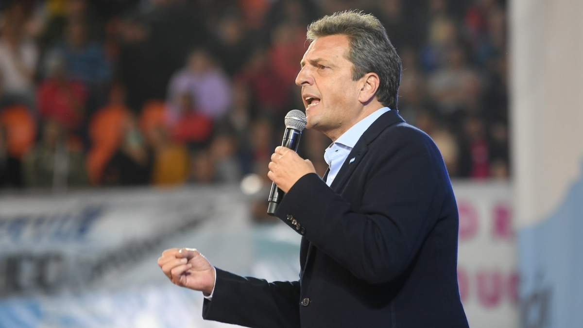 Sergio Massa durante la gira federal por el norte del país. Fuente: (Twitter)