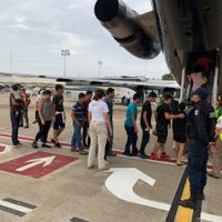 El INM repatria a 105 hondureños detenidos en Tabasco