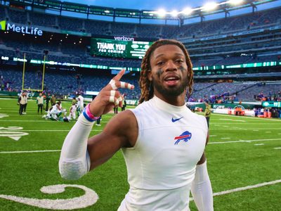 Damar Hamlin, jugador de los Bills, se encuentra en estado crítico