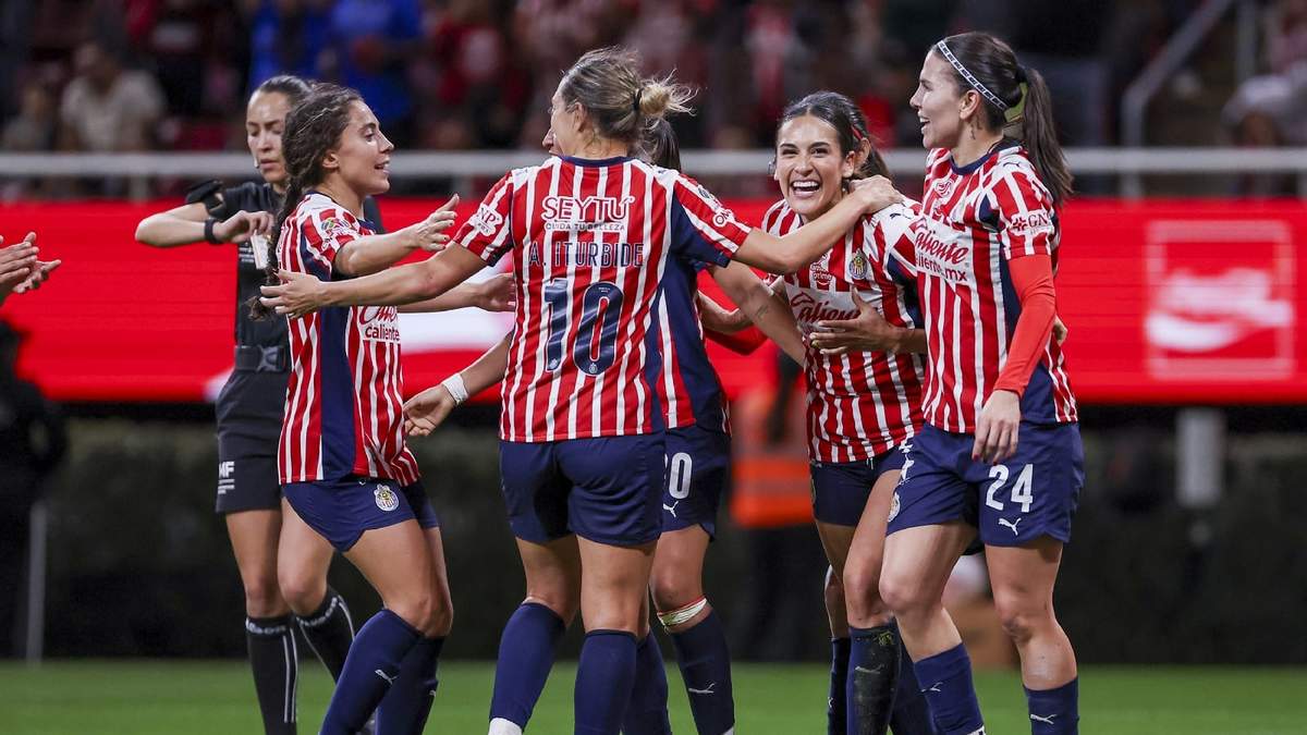 Reprograman juego de Chivas vs. América femenil tras serie de narcobloqueos en Guadalajara
