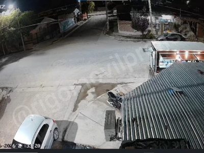 Video: así fue el brutal ataque armado que terminó con un joven muerto en Valentina Sur