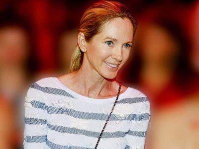 La elegancia de la esposa de Julio Iglesias la sigue convirtiendo en un ícono de la moda