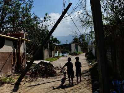 Nueve días después de Otis, Acapulco sigue sin agua ni recolección de basura