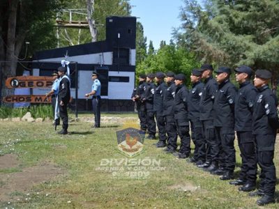 El Grupo Especial de Operaciones Policiales de Chos Malal celebró sus primeros cinco años