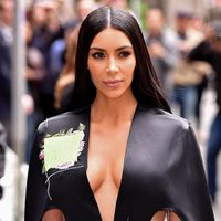 Muy top: Kim Kardashian rompe los códigos luciendo su cuidada figura con este outfit